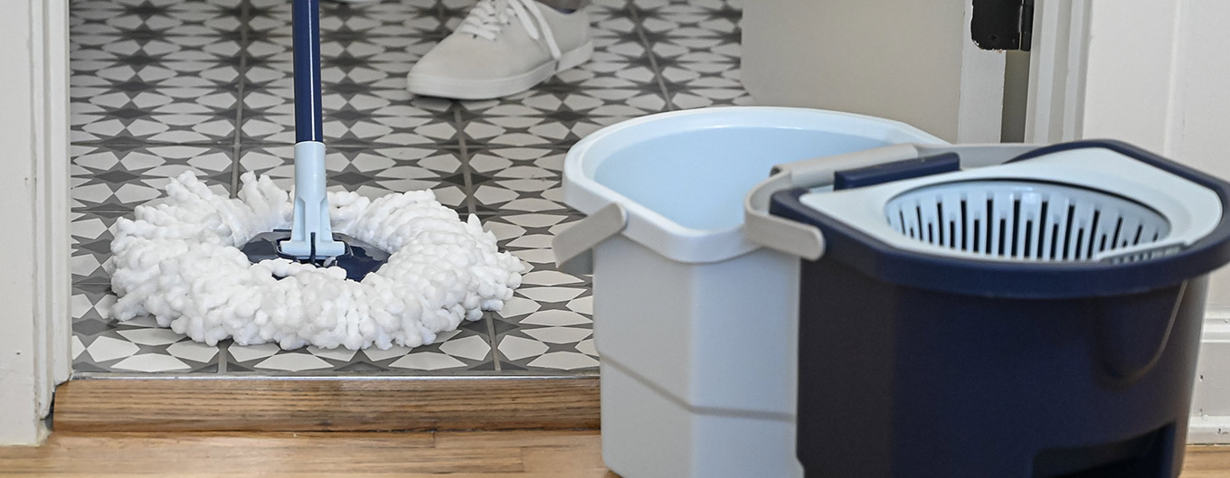 7 Common Mistakes to Avoid When Mopping Your Floors with a Spin Mop